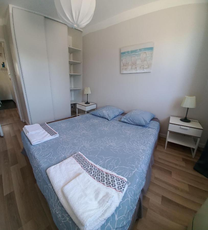 L'Hippocampe: Beachside Retreat with King-Size Comfort La Seyne-sur-Mer Exterior photo